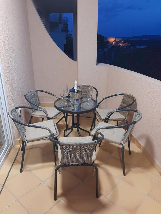 Bella Vista Apartment Шибеник Екстер'єр фото