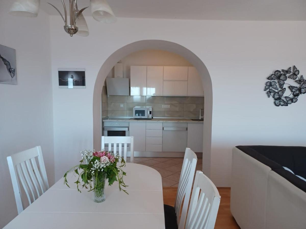 Bella Vista Apartment Шибеник Екстер'єр фото