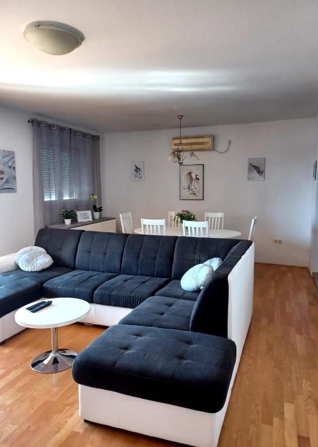 Bella Vista Apartment Шибеник Екстер'єр фото