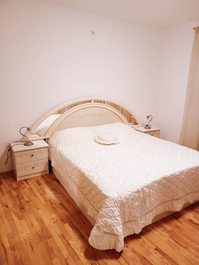 Bella Vista Apartment Шибеник Екстер'єр фото