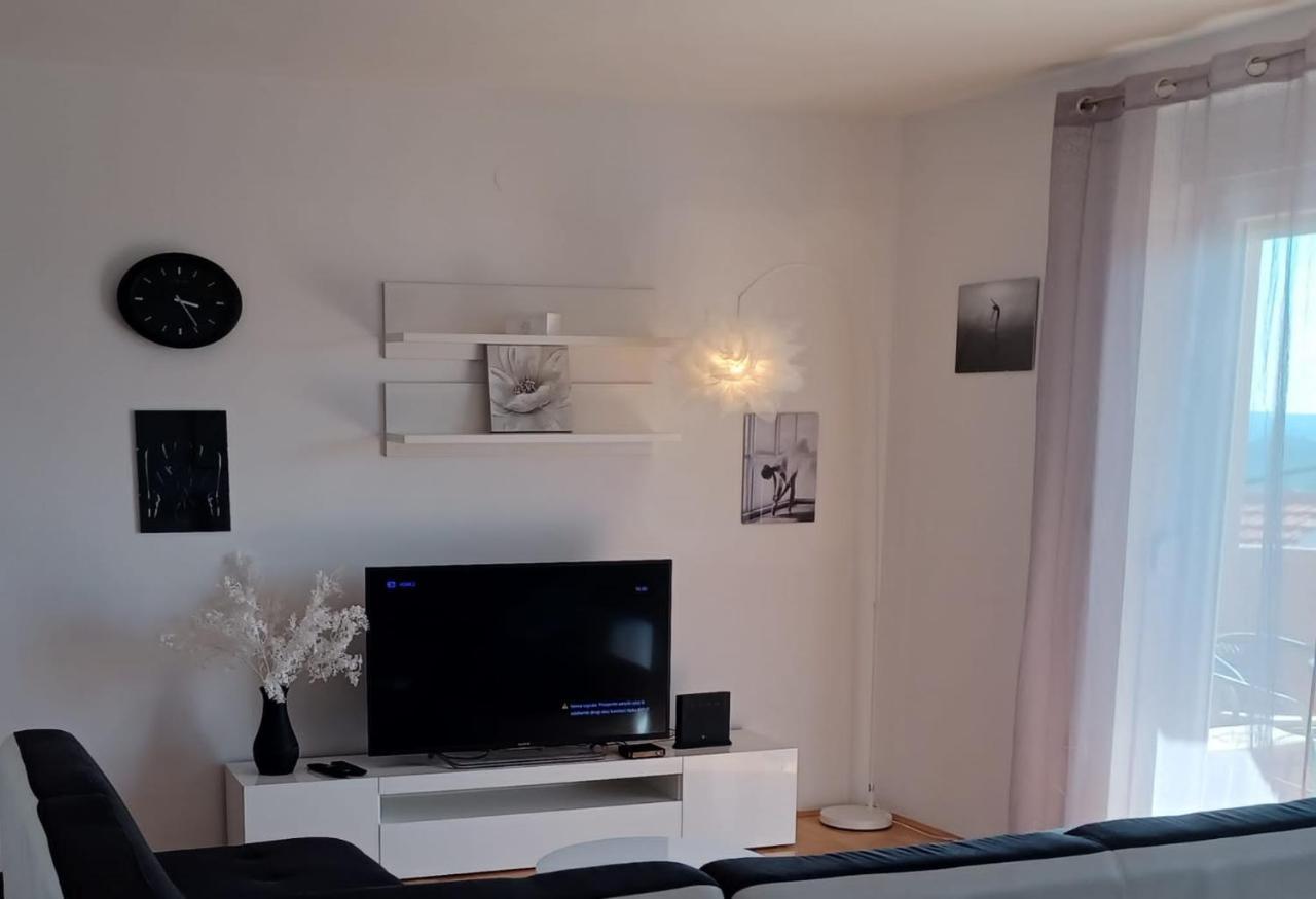 Bella Vista Apartment Шибеник Екстер'єр фото