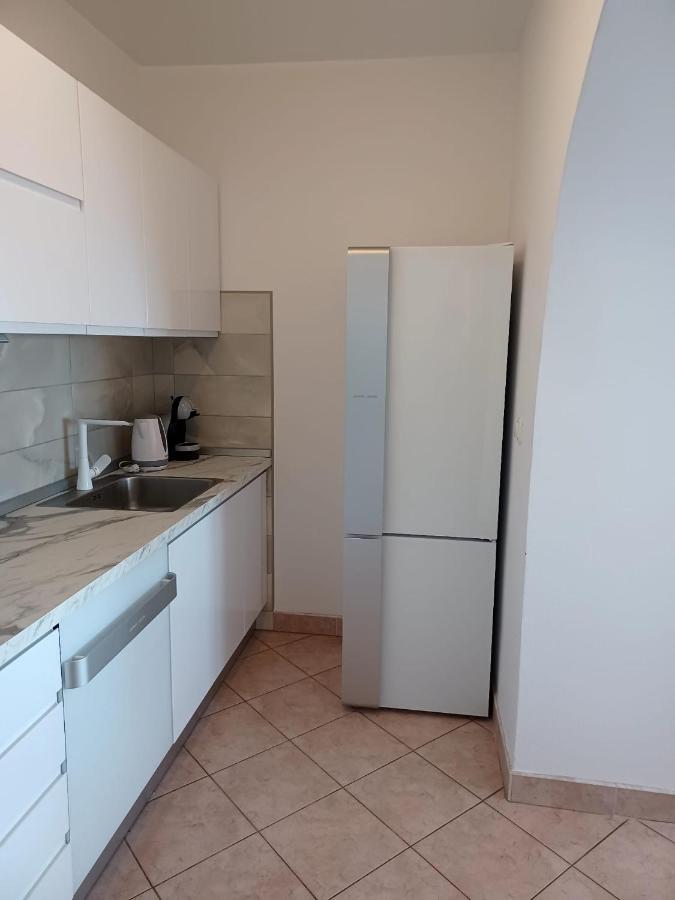 Bella Vista Apartment Шибеник Екстер'єр фото