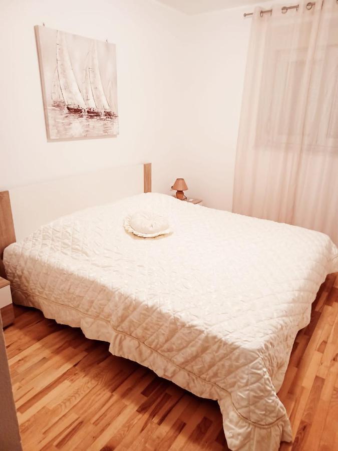 Bella Vista Apartment Шибеник Екстер'єр фото