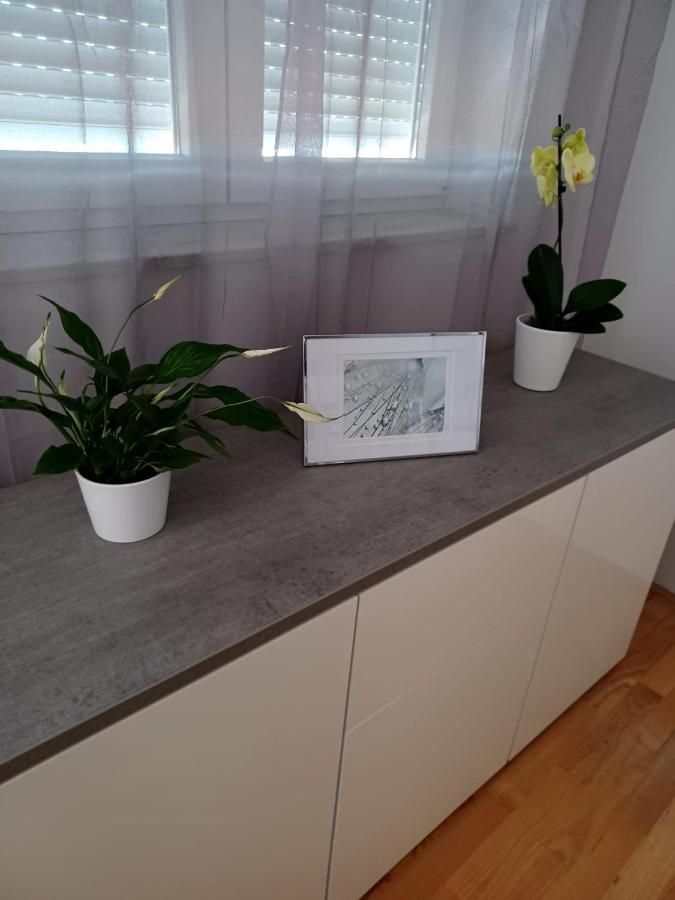 Bella Vista Apartment Шибеник Екстер'єр фото